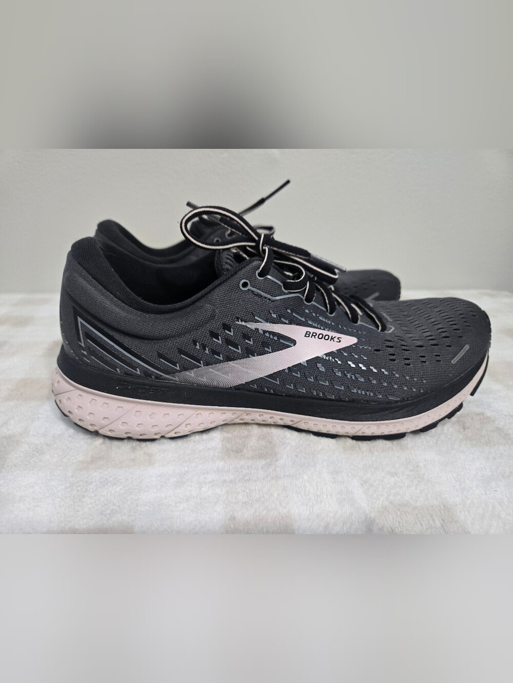 Brooks Black & Light Pink Running Shoes